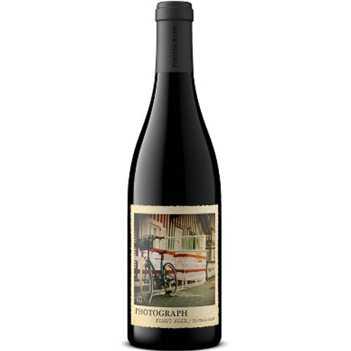 Photograph Pinot Noir - 750ML